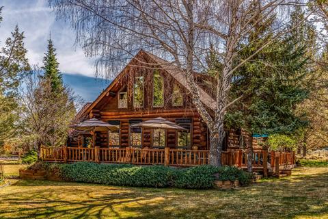 60627 Bozeman Trl, Bend, OR 97702 photo 1