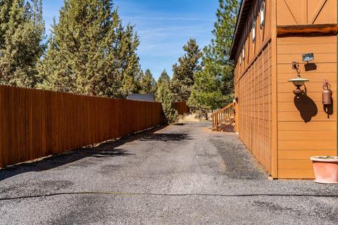 60627 Bozeman Trl, Bend, OR 97702 photo 40