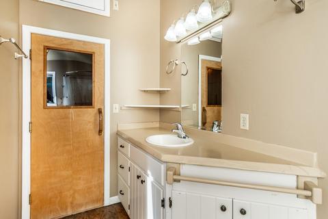 62425 Stenkamp Rd, Bend, OR 97701 photo 14
