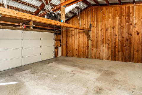 62425 Stenkamp Rd, Bend, OR 97701 photo 31
