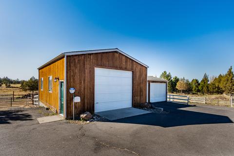 62425 Stenkamp Rd, Bend, OR 97701 photo 34