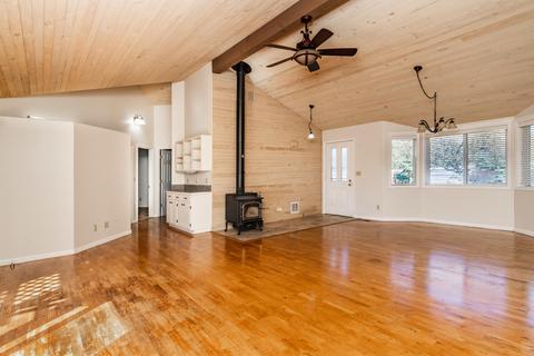 62425 Stenkamp Rd, Bend, OR 97701 photo 8