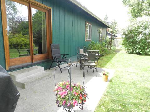 737 Hemlock Ct, Central Point, OR 97502 photo 22