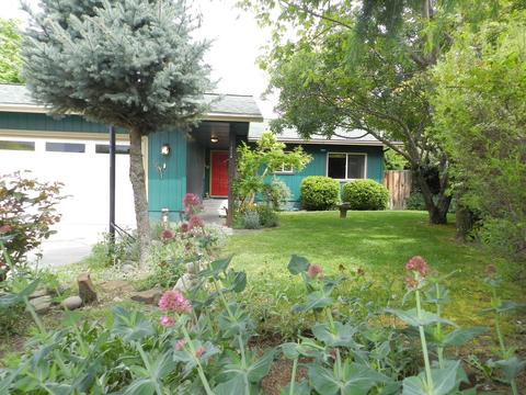 737 Hemlock Ct, Central Point, OR 97502 photo 19