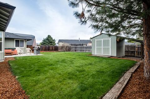 561 Crystal Dr, Eagle Point, OR 97524 photo 33