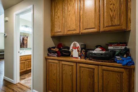 561 Crystal Dr, Eagle Point, OR 97524 photo 24