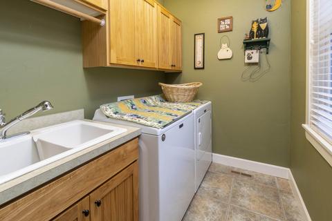 1272 NW Ithaca Ave, Bend, OR 97703 photo 15