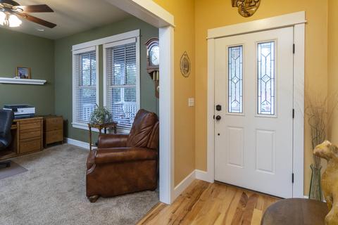 1272 NW Ithaca Ave, Bend, OR 97703 photo 3