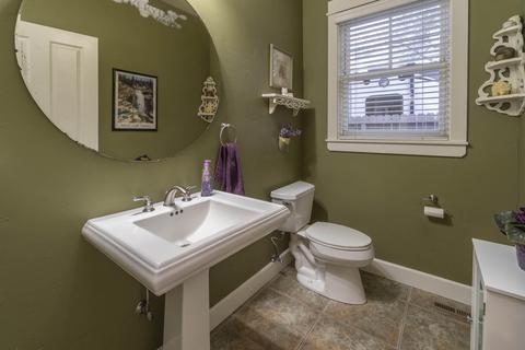 1272 NW Ithaca Ave, Bend, OR 97703 photo 14