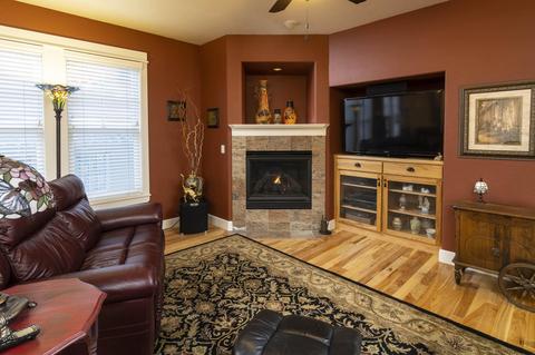 1272 NW Ithaca Ave, Bend, OR 97703 photo 5