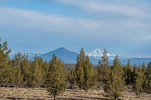 65570 Sisemore Rd, Bend, OR 97703 photo 32