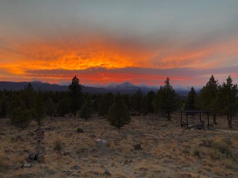 65570 Sisemore Rd, Bend, OR 97703 photo 39