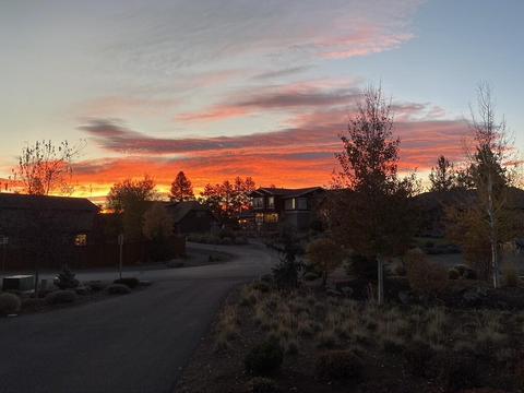 61013 Sky Harbor Dr, Bend, OR 97702 photo 37