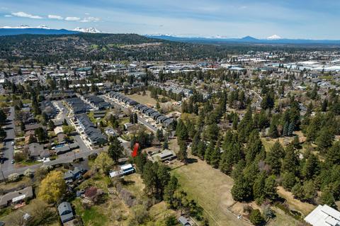 2100 NE 8th St, Bend, OR 97701 photo 23