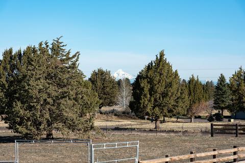 22575 Skyview Ln, Bend, OR 97702 photo 34