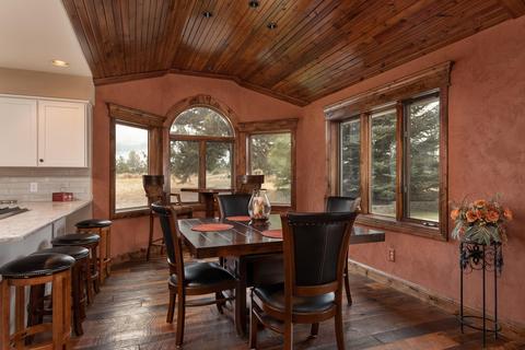22575 Skyview Ln, Bend, OR 97702 photo 9