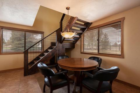 22575 Skyview Ln, Bend, OR 97702 photo 24
