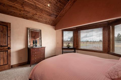 22575 Skyview Ln, Bend, OR 97702 photo 19