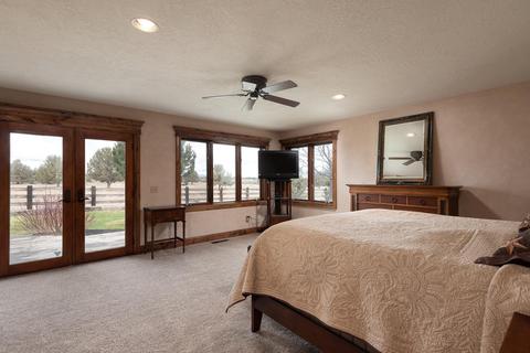 22575 Skyview Ln, Bend, OR 97702 photo 14