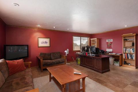 22575 Skyview Ln, Bend, OR 97702 photo 23
