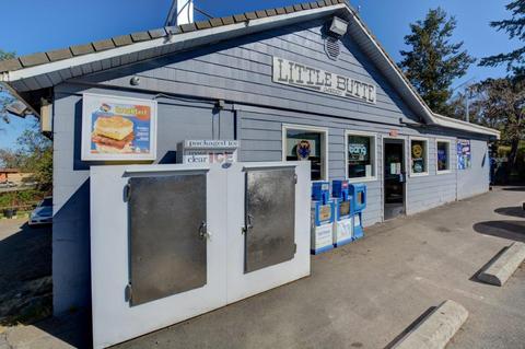 19 N Shasta Ave, Eagle Point, OR 97524 photo 1