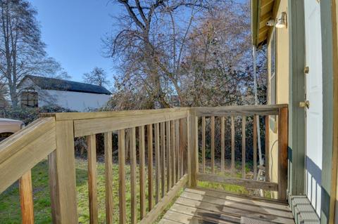 19 N Shasta Ave, Eagle Point, OR 97524 photo 22