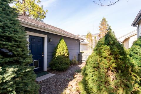61562 Devils Lake Dr, Bend, OR 97702 photo 24