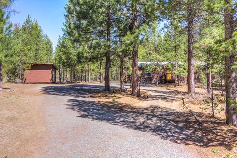 16292 Lava Dr, La Pine, OR 97739 photo 2