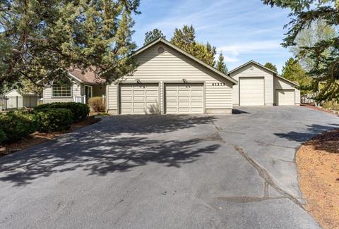 61579 SE Range Pl, Bend, OR 97702 photo 1