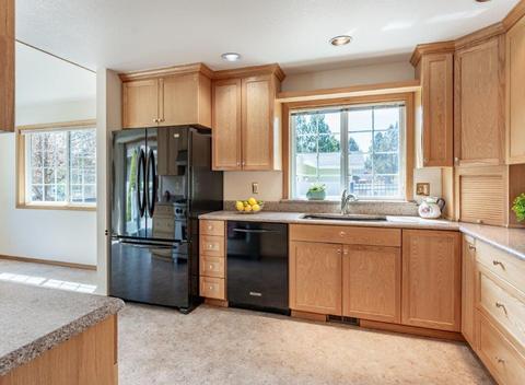 61579 SE Range Pl, Bend, OR 97702 photo 9