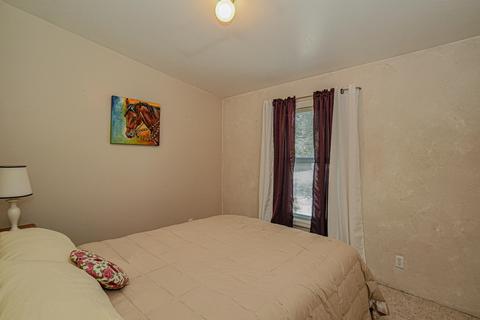 6684 Table Rock Rd, Central Point, OR 97502 photo 8