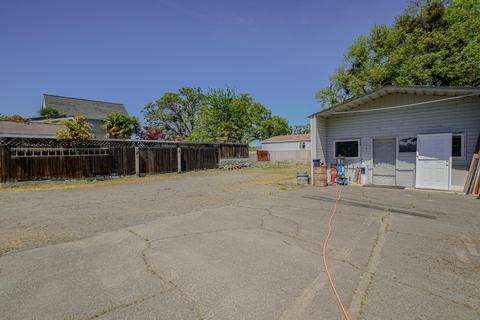 6684 Table Rock Rd, Central Point, OR 97502 photo 39