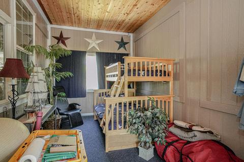 6684 Table Rock Rd, Central Point, OR 97502 photo 28