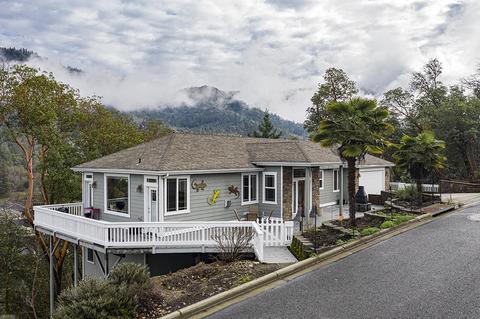 1580 Panoramic Loop, Grants Pass, OR 97527 photo 27