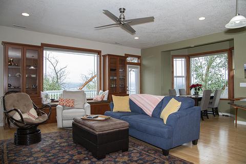 1580 Panoramic Loop, Grants Pass, OR 97527 photo 8