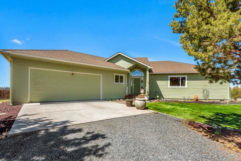 60805 Jennings Rd, Bend, OR 97702 photo 2