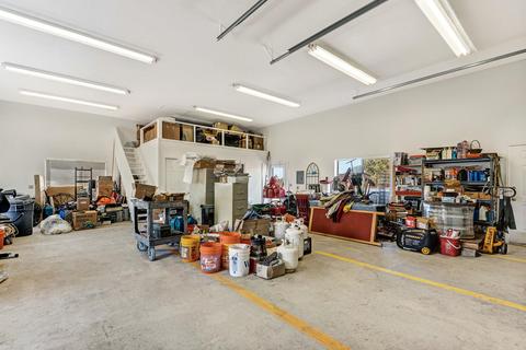 60805 Jennings Rd, Bend, OR 97702 photo 30