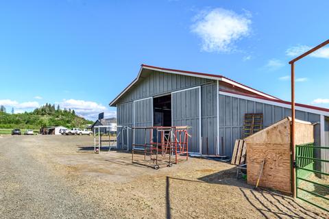 1350 Hammel Rd, Eagle Point, OR 97524 photo 6