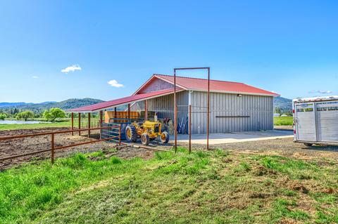 1350 Hammel Rd, Eagle Point, OR 97524 photo 7