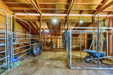 1350 Hammel Rd, Eagle Point, OR 97524 photo 4