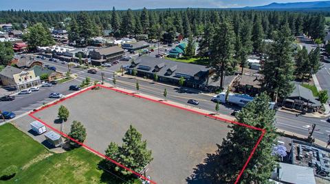 320 W Cascade Ave, Sisters, OR 97759