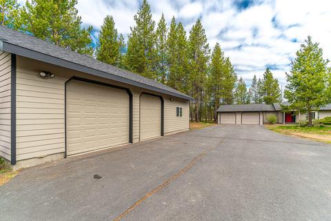 16980 Spikerman Ct, Bend, OR 97707 photo 4