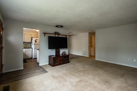 522 St Thomas Ln, Eagle Point, OR 97524 photo 6