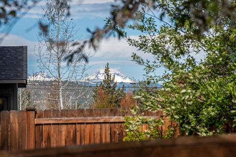 21224 Keyte Rd, Bend, OR 97701 photo 24