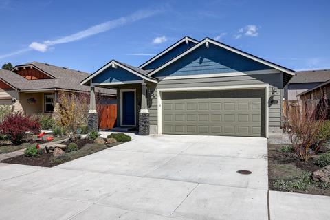 61932 Lorrin Pl, Bend, OR 97702 photo 3