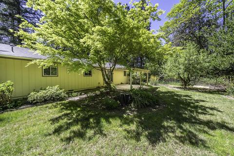 183 Ruby Dr, Grants Pass, OR 97527 photo 6