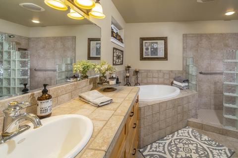 60898 Raintree Ct, Bend, OR 97702 photo 14