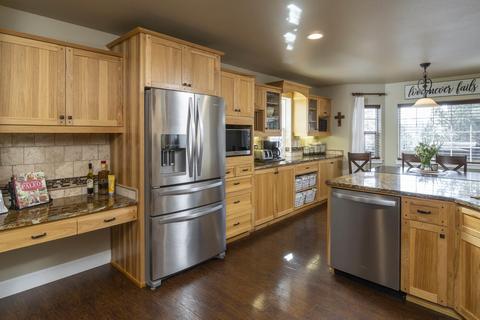 60898 Raintree Ct, Bend, OR 97702 photo 8