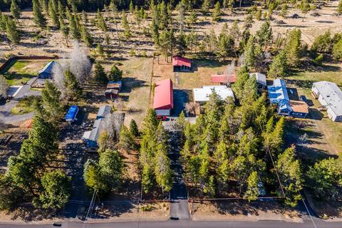 17385 Scaup Dr, Bend, OR 97707 photo 2