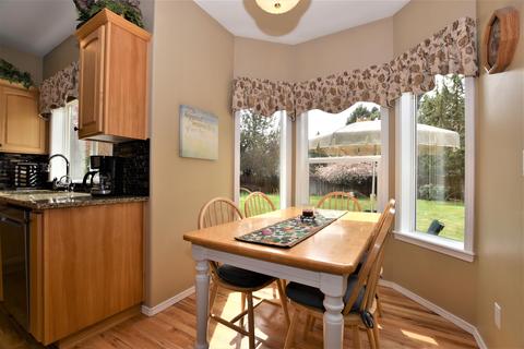 345 SE Soft Tail Loop, Bend, OR 97702 photo 12